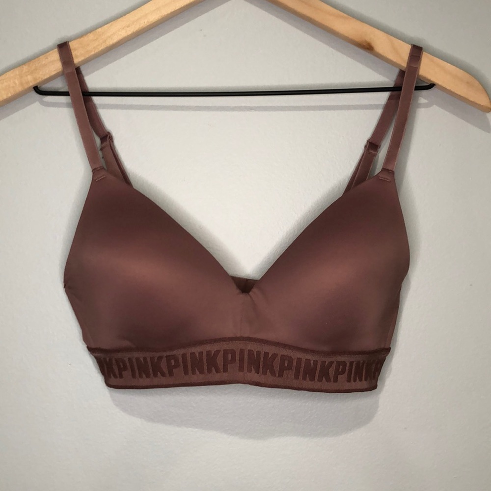 PINK Victoria’s Secret Wear Everywhere Bra